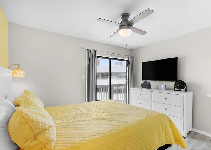 Beachfront Escape With Pool, Switch, And Karaoke Gulf Shores