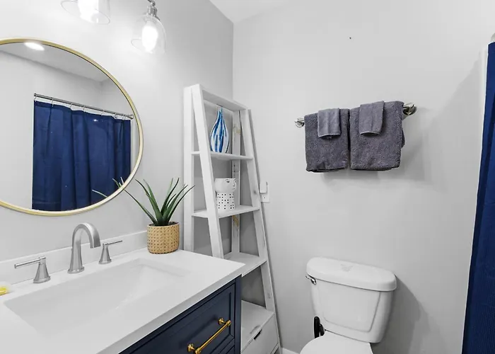 Beachfront Escape With Pool, Switch, And Karaoke *