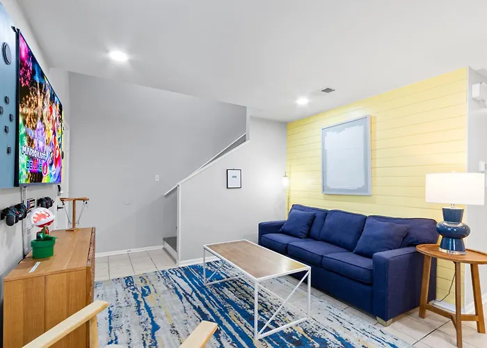 Beachfront Escape With Pool, Switch, And Karaoke Apartment Gulf Shores